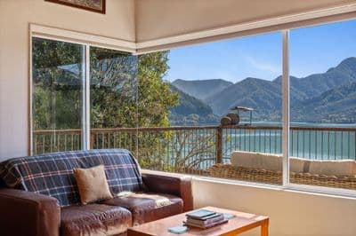 674 Moetapu Bay Road, Moetapu Bay, Marlborough, Marlborough | Tall Poppy 