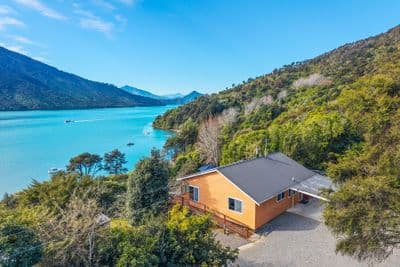 674 Moetapu Bay Road, Moetapu Bay, Marlborough, Marlborough | Tall Poppy 