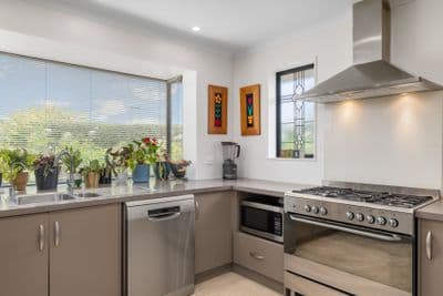 2 Clearwater Place, Blenheim, Blenheim, Marlborough | Tall Poppy 