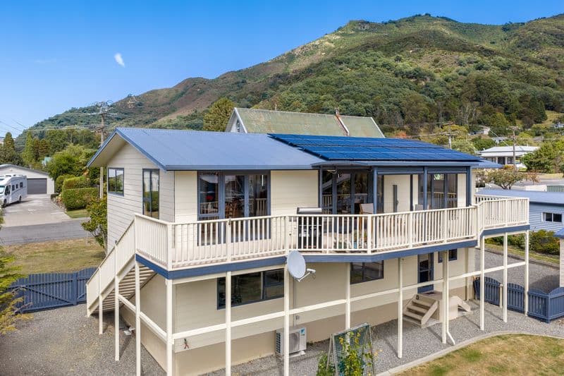 28 Lawrence Street, Havelock, Marlborough
