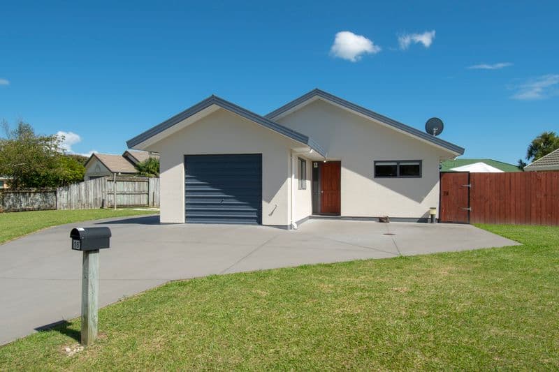 16 Aaron Place, Brookfield, Tauranga