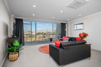 3/898 Papamoa Beach Road, Papamoa Beach, Tauranga, Bay of Plenty | Tall Poppy 