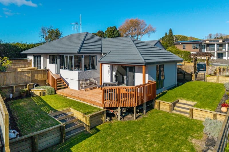 2 Holcombrooke Lane, Welcome Bay, Tauranga