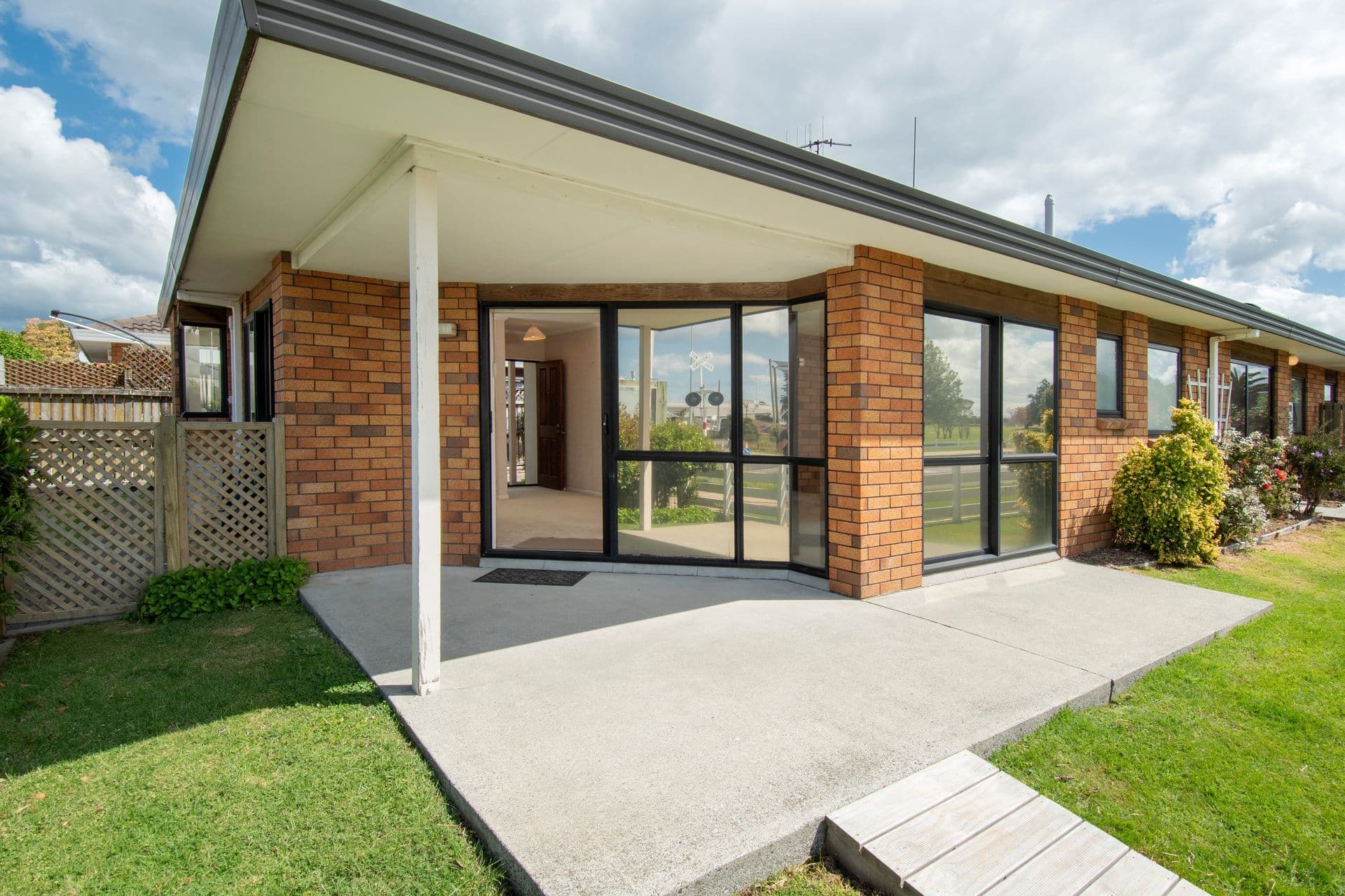 15 Liftan Place, Mount Maunganui, Tauranga, Bay of Plenty | Tall Poppy 