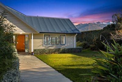 5 Ethereal Crescent, Pisa Moorings, Cromwell, Central Otago, Otago | Tall Poppy 