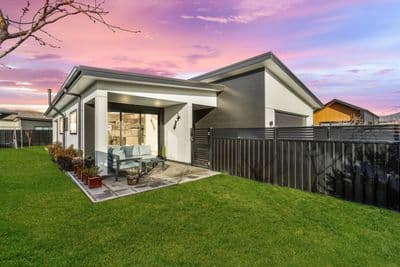 1 Fraer Street, Cromwell, Central Otago, Otago | Tall Poppy 