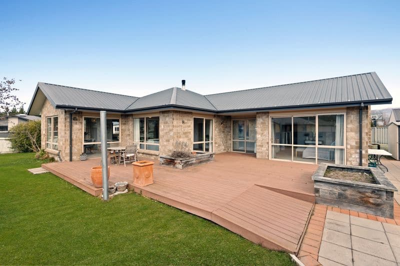 16 Henderson Drive, Alexandra, Central Otago