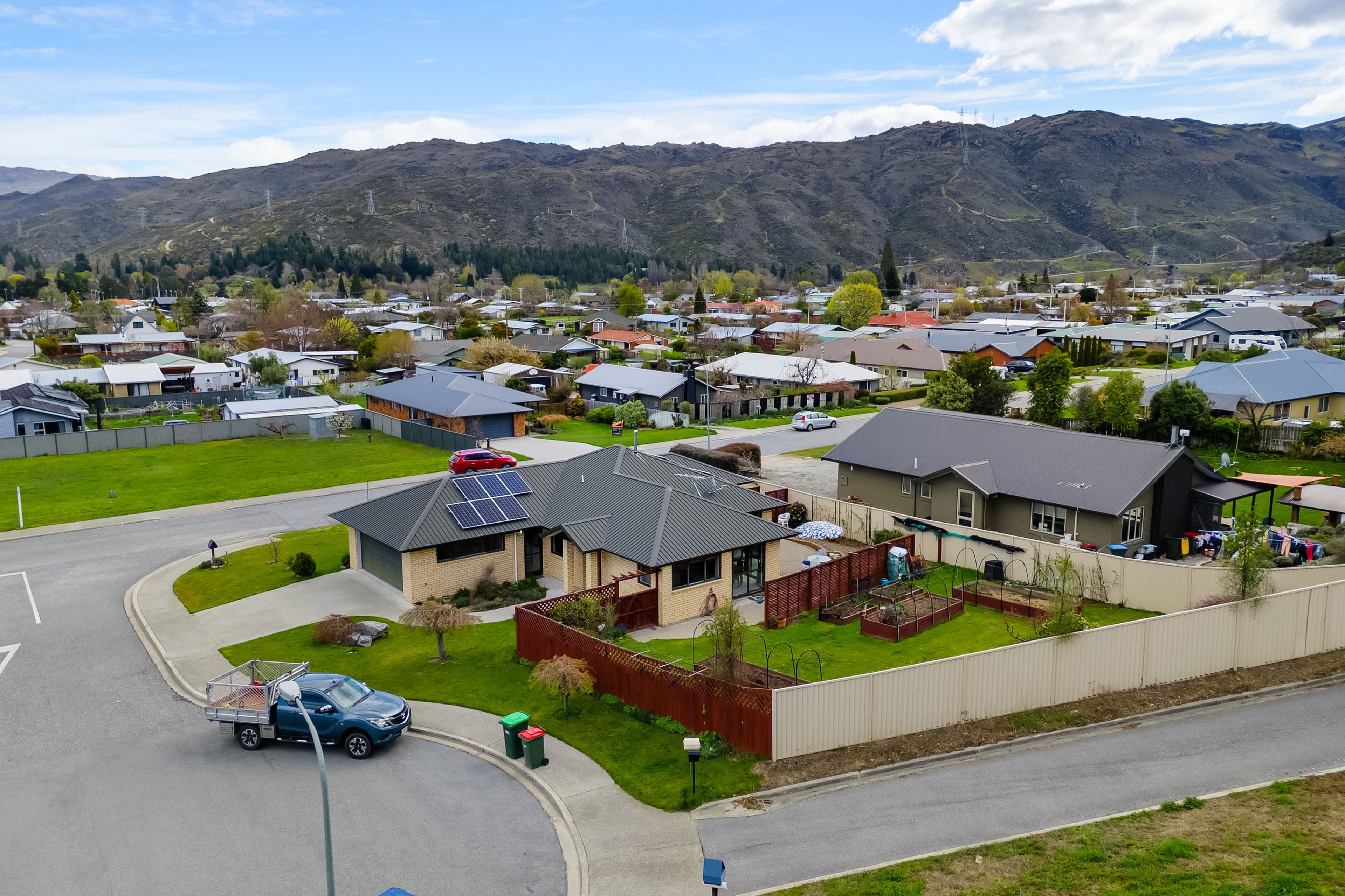 68 Shields Street, Clyde, Central Otago, Otago | Tall Poppy 