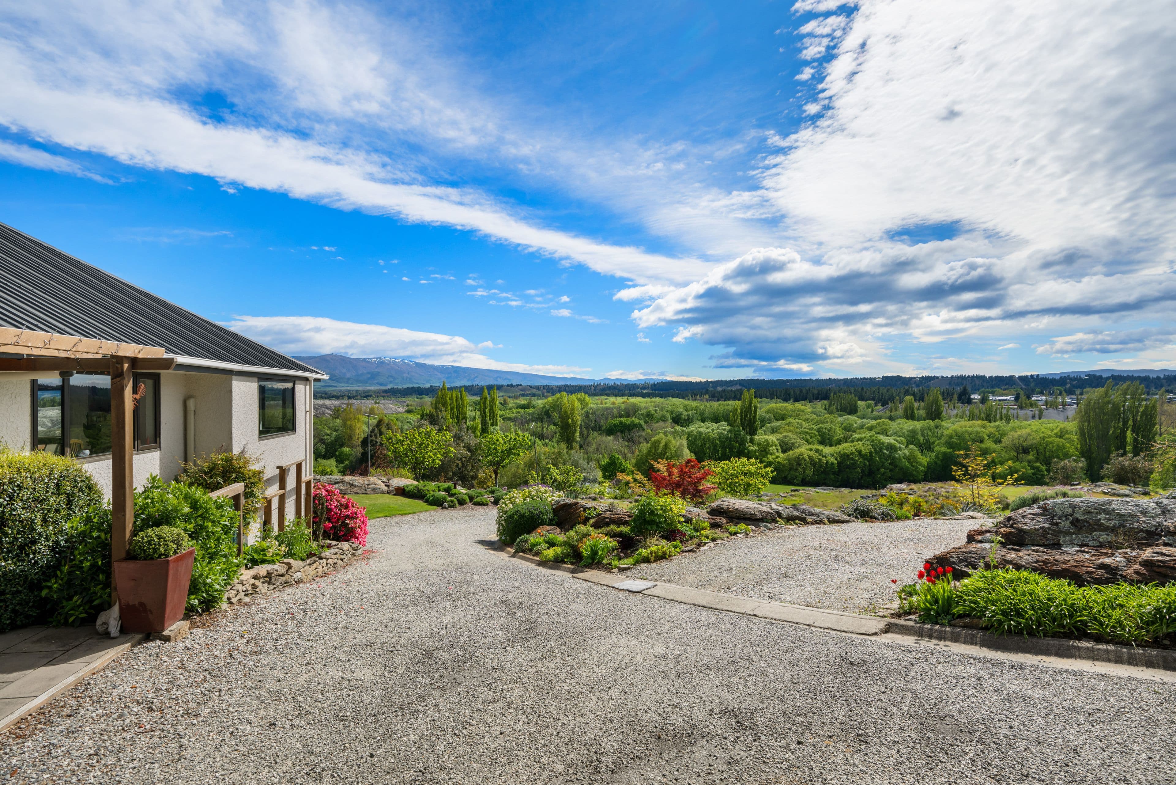 277 Earnscleugh Road, Earnscleugh, Central Otago, Otago | Tall Poppy 