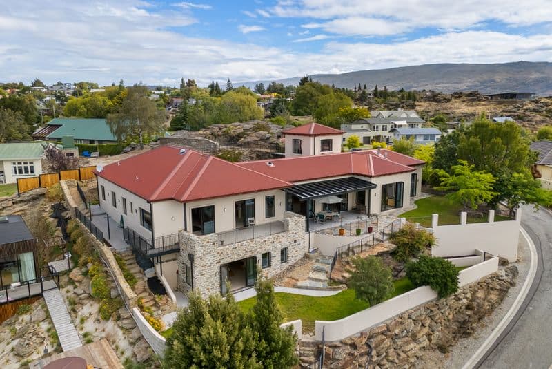 4 Hawkdun Place, Bridge Hill, Central Otago