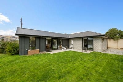 13 Phoenix Place, Cromwell, Central Otago, Otago | Tall Poppy 