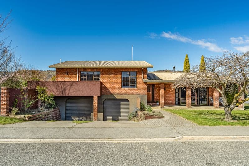 32 Wicklow Street, Cromwell, Central Otago, Otago | Tall Poppy 