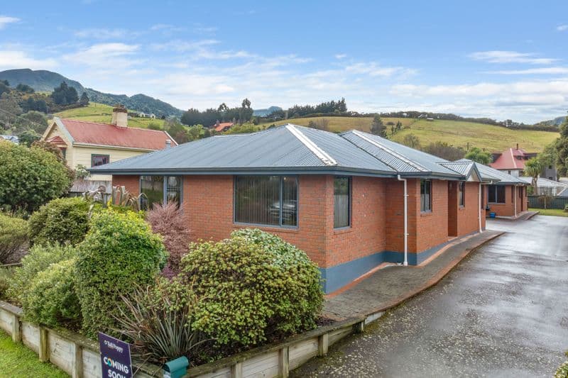 66 Hall Road, Sawyers Bay, Dunedin City, Otago | Tall Poppy 