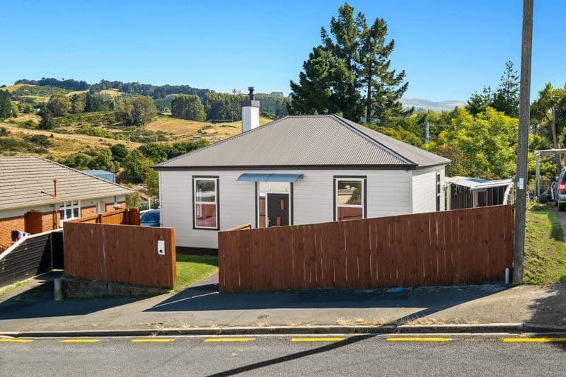4 Short Street, Burnside, Dunedin City