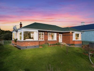 21 Harrington Street, Port Chalmers, Dunedin City, Otago | Tall Poppy 
