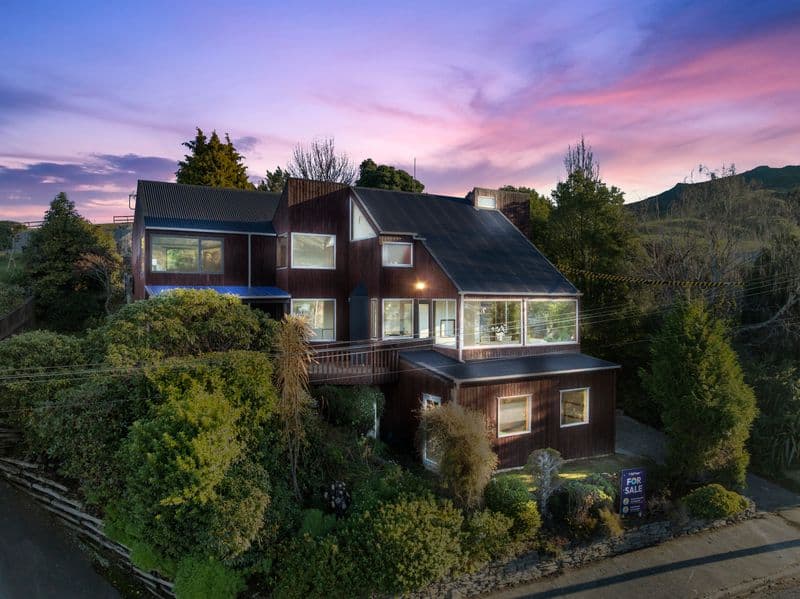 11 Delphic Street, Sawyers Bay, Dunedin City
