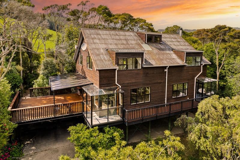 11 Chelivode Street, Waitati, Dunedin City, Otago | Tall Poppy 