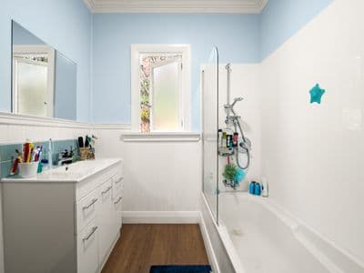 37 Canongate, Dunedin Central, Dunedin City, Otago | Tall Poppy 