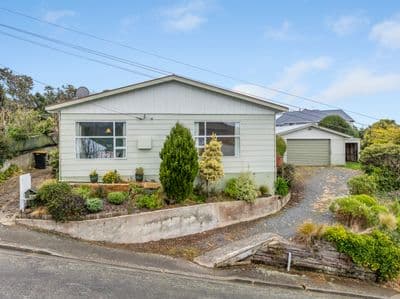3 Fox Street, Port Chalmers, Dunedin City, Otago | Tall Poppy 