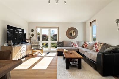 32 Stewart Street, Waikouaiti, Dunedin City, Otago | Tall Poppy 