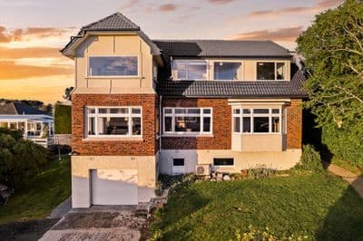 7 Lock Street, Saint Clair, Dunedin City, Otago | Tall Poppy 