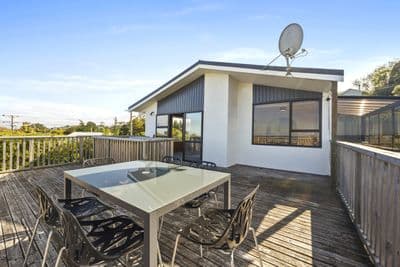 13 Seaview Road, Brighton, Dunedin City, Otago | Tall Poppy 