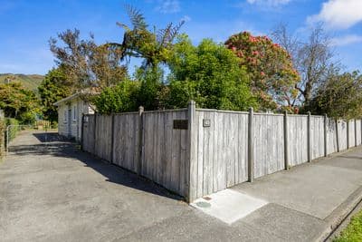 194 Naenae Road, Naenae, Lower Hutt City, Wellington | Tall Poppy 
