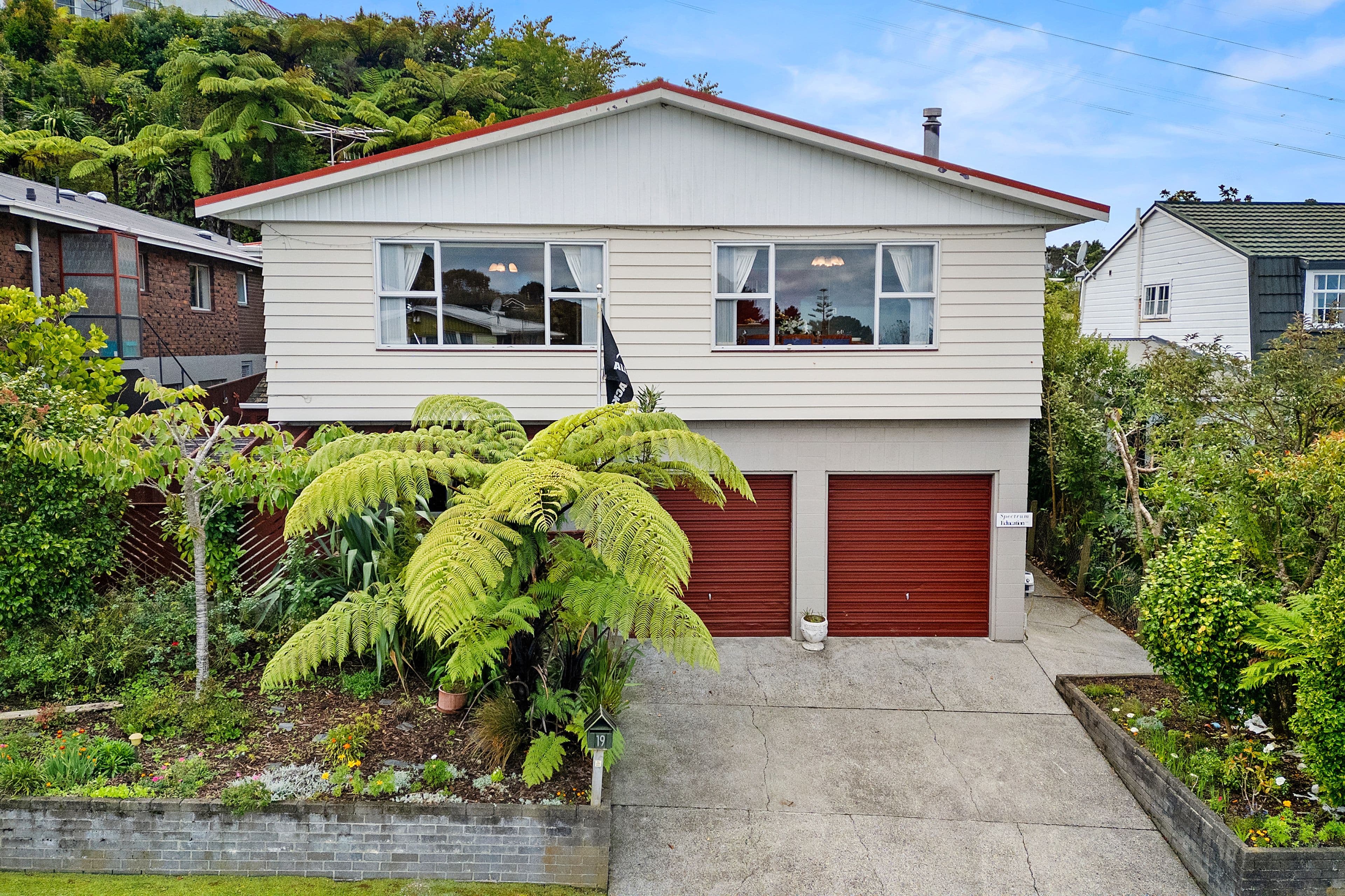19 Rondane Place, Tirohanga, Lower Hutt City, Wellington | Tall Poppy 