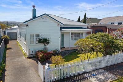 4 Bristol Square, Hutt Central, Lower Hutt City, Wellington | Tall Poppy 