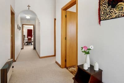 4 Bristol Square, Hutt Central, Lower Hutt City, Wellington | Tall Poppy 