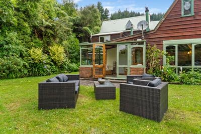 312 Moores Valley Road, Wainuiomata, Lower Hutt City, Wellington | Tall Poppy 