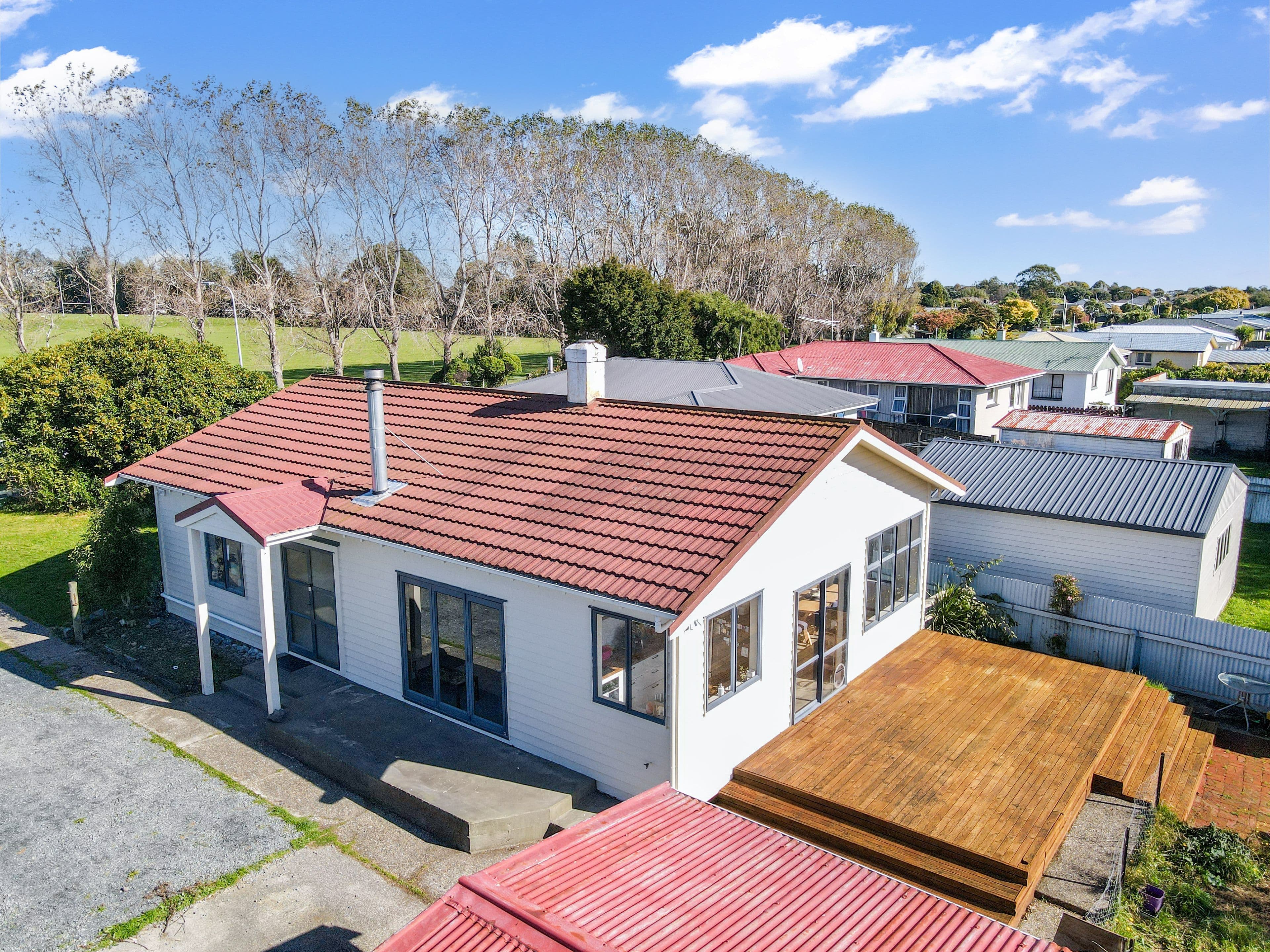 236 Lamond Street East, Hargest, Invercargill City, Southland | Tall Poppy 