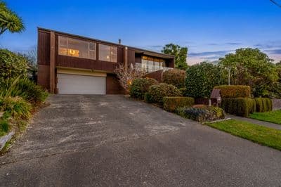 34 Bradshaw Street, Bluff, Invercargill City, Southland | Tall Poppy 