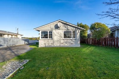 10 Bruce Street, Waikiwi, Invercargill City, Southland | Tall Poppy 