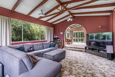 15 Grant Road, Otatara, Invercargill City, Southland | Tall Poppy 