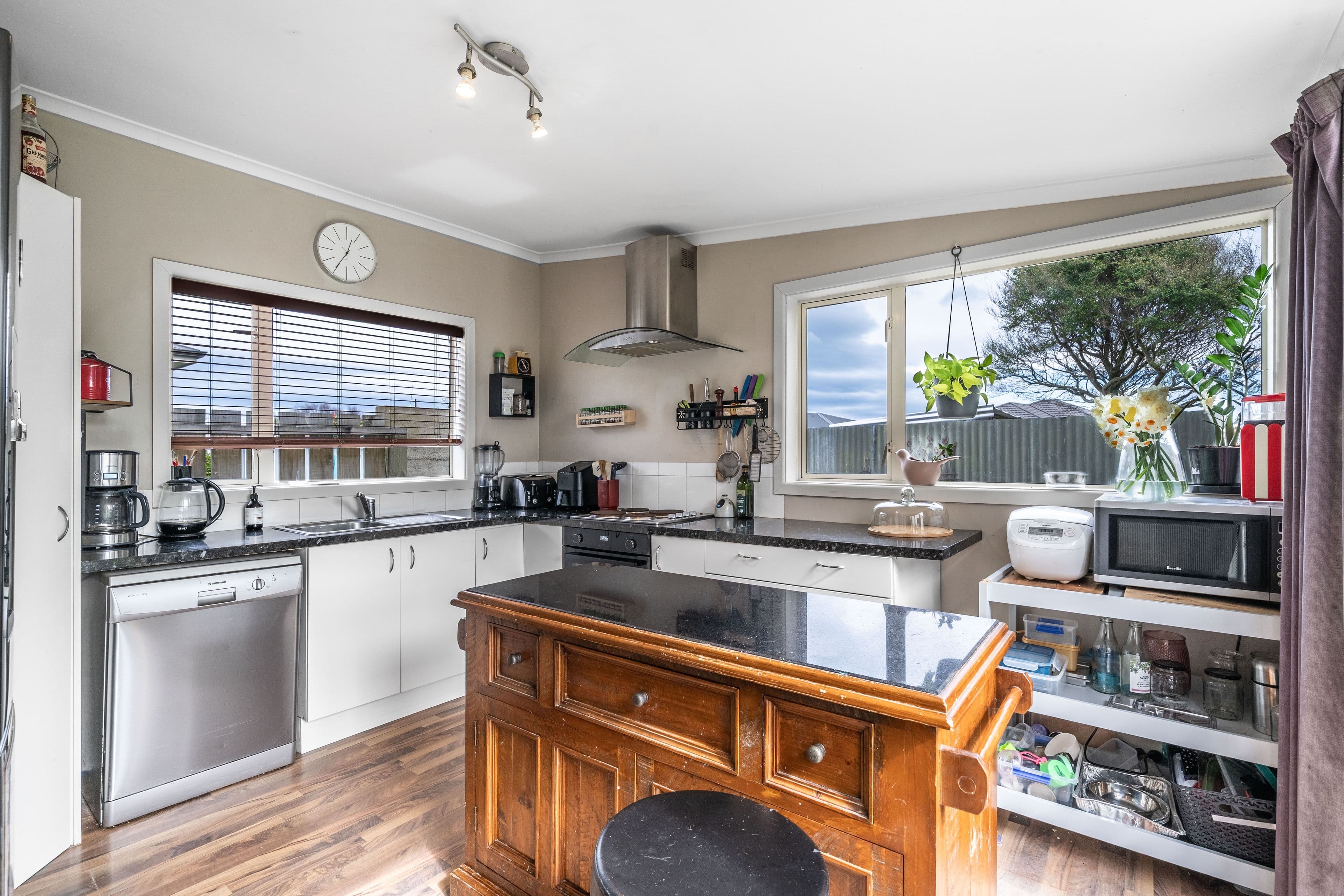 24 Jackson Street, Richmond, Invercargill City, Southland | Tall Poppy 