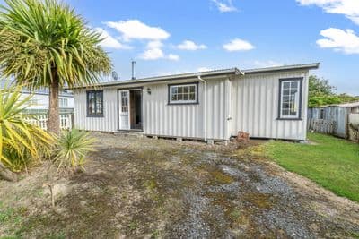 4 Annan Street, Nightcaps, Southland, Southland | Tall Poppy 