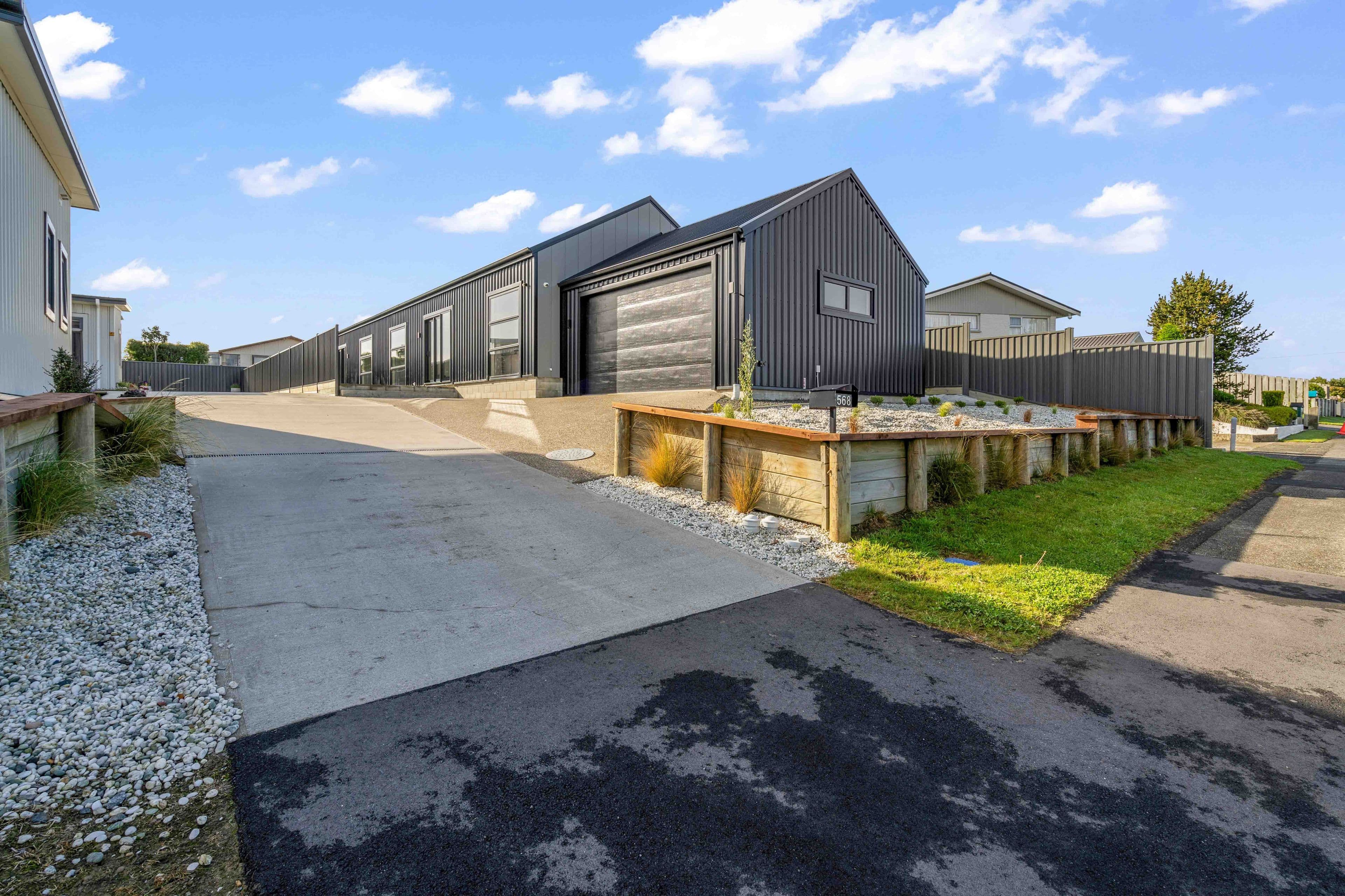 568 Elles Road, Kingswell, Invercargill City, Southland | Tall Poppy