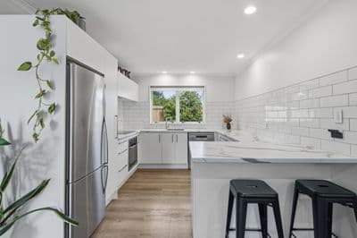 55 Charles Street, Grasmere, Invercargill City, Southland | Tall Poppy 