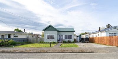37 Ferry Street, Wyndham, Southland, Southland | Tall Poppy 