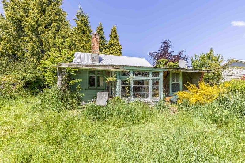12 Ettrick Street, Nightcaps, Southland, Southland | Tall Poppy 