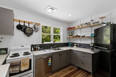 31 Stanley Street, Wainuiomata, Lower Hutt City, Wellington | Tall Poppy 