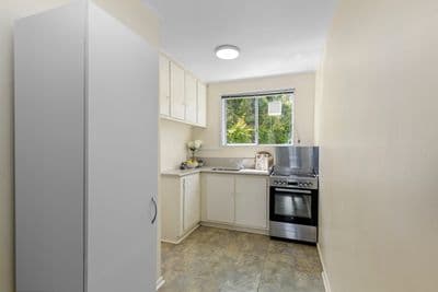 8/19 Pirie Crescent, Moera, Lower Hutt City, Wellington | Tall Poppy 