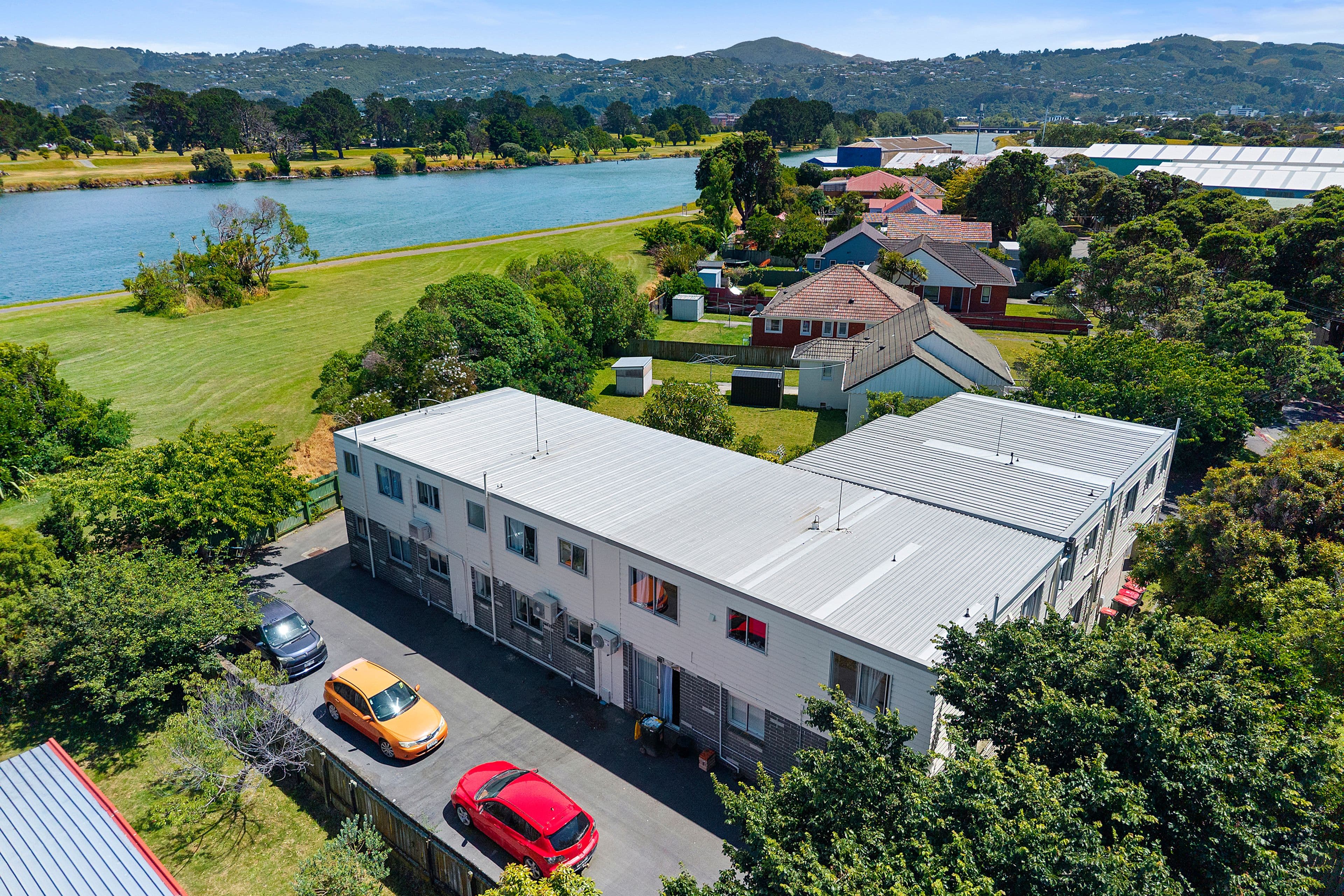 8/19 Pirie Crescent, Moera, Lower Hutt City, Wellington | Tall Poppy 