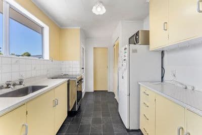24 Hartford Crescent, Totara Park, Upper Hutt City, Wellington | Tall Poppy 