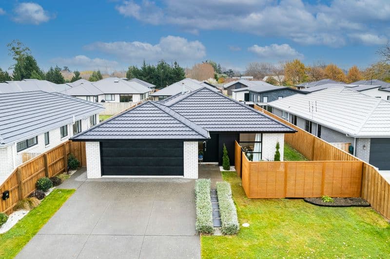 30 Quinn Crescent, Ravenswood, Waimakariri