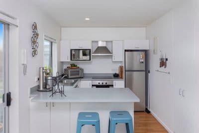 B9/101 Caledonian Road, Saint Albans, Christchurch City, Canterbury | Tall Poppy 