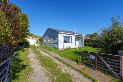 9 Princes Street, Waikari, Hurunui, Canterbury | Tall Poppy 