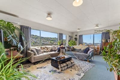 149 Vanguard Street, Nelson South, Nelson, Nelson | Tall Poppy 