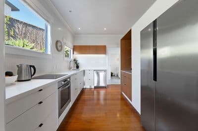 26 Mclean Street, Strandon, New Plymouth, Taranaki | Tall Poppy 